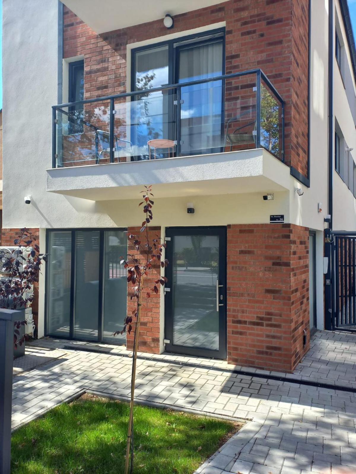 Cinque Stelle Hotel Apartments Cluj-Napoca Exterior photo